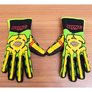 HD SG Impact Glove Green